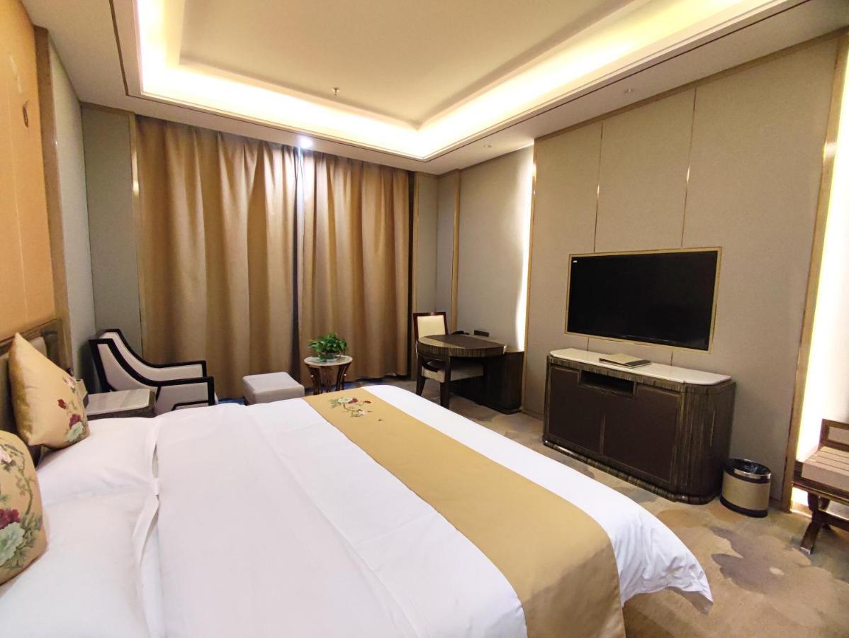 Zhangye Kai Rui Hotel Екстериор снимка