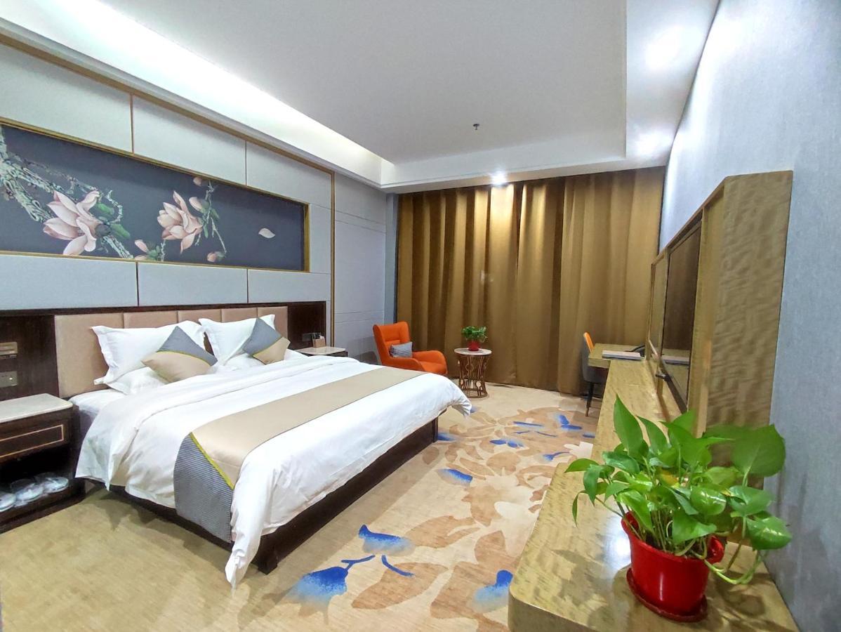 Zhangye Kai Rui Hotel Екстериор снимка