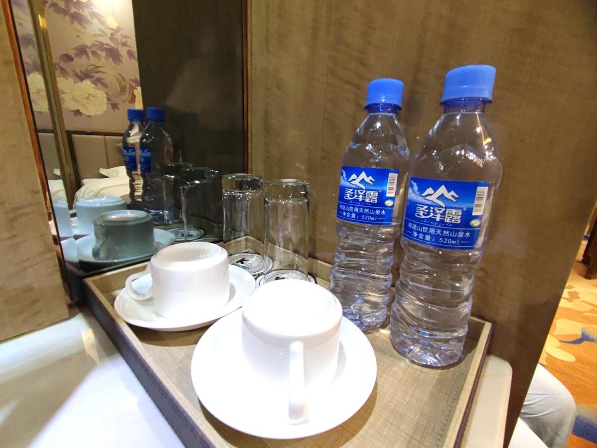 Zhangye Kai Rui Hotel Екстериор снимка